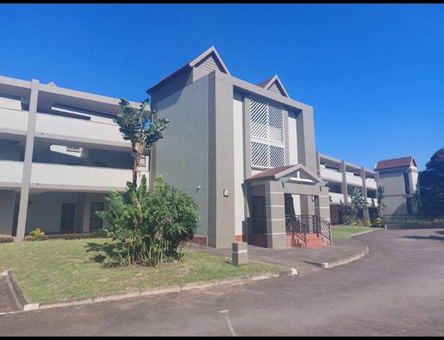 4 BEDROOM SECTIONAL TITLE FOR SALE IN SHELLY BEACH